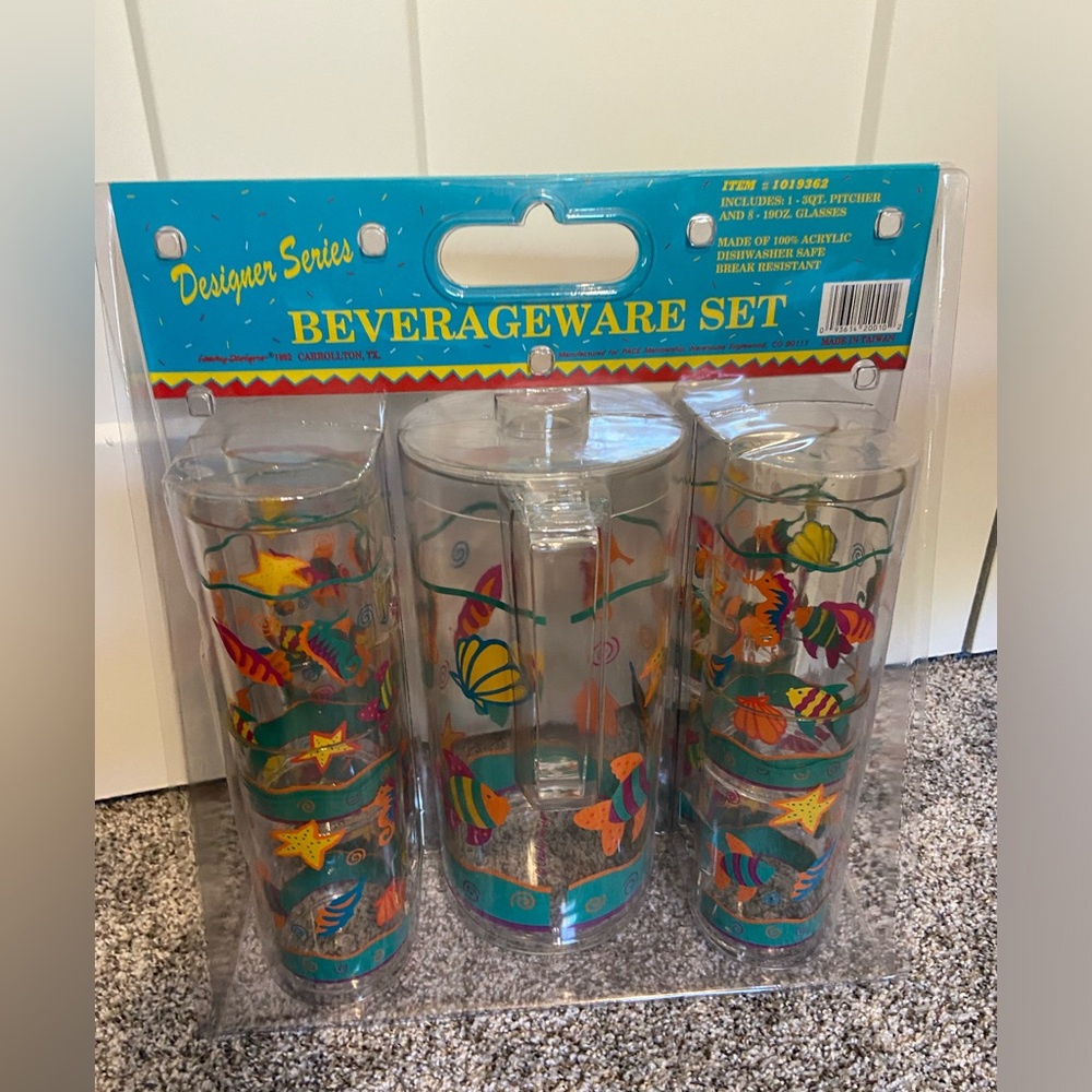 1992 vintage beverage set 90s fish design pitcher w lid & 8 19 oz glasses NEW